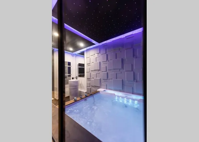 Appartement-jacuzzi / à 800m Du Centre Metz