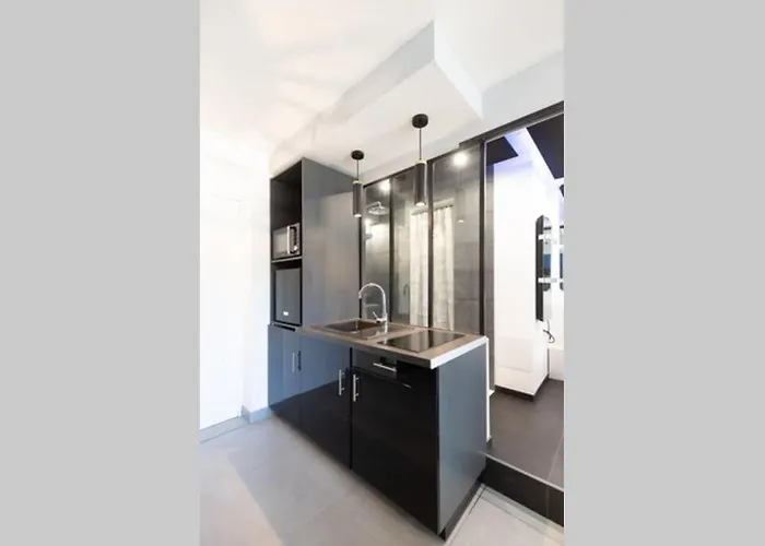 Appartement-jacuzzi / à 800m Du Centre Appartamento *